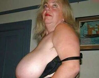 More mature giant Titties