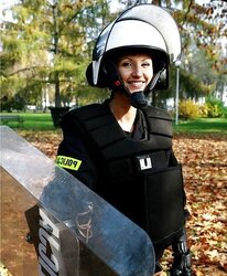 Fabulous Gal Police Officers From Around The World