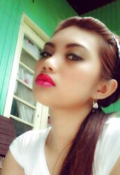 Cute Mae Buela album