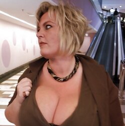 Big-Chested Amateurs - Big-Boobed GFs