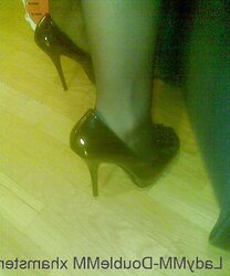 LadyMM: Italian Mummy in dark-hued suite