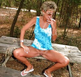 Mature Lezzie Soles