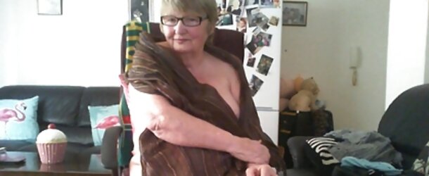 Insatiable Granny Wants You to witness her bare