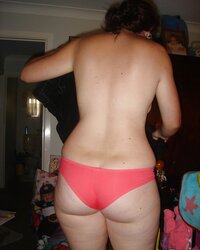 ANNA - SUPER-CUTE AUSSIE CHUBBY