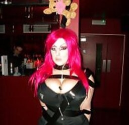 The sexiest damsel in the world.