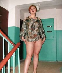 Debaixo da saia 42 - Under the miniskirt