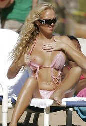 Remarkable Beach Nipslip by Voyeur TROC