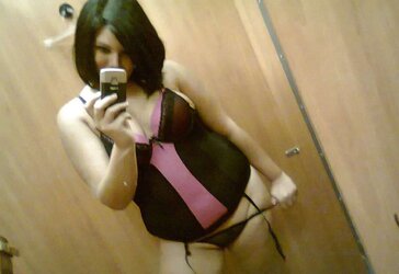 Super-Cute super-sexy chubby teenager selfpics