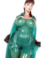 Summer Cummins in Green Spandex