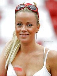 Eurogirls Much Nicer Than Ugly French Squad by TROC
