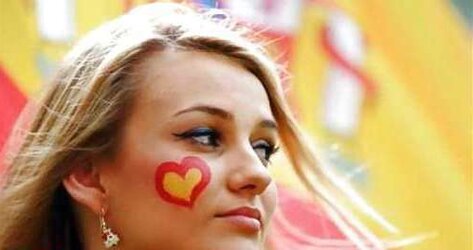 Eurogirls Much Nicer Than Ugly French Squad by TROC