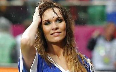 Eurogirls Much Nicer Than Ugly French Squad by TROC