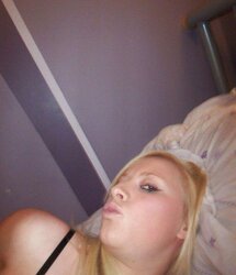 BOINKING SCORCHING PLATINUM-BLONDE
