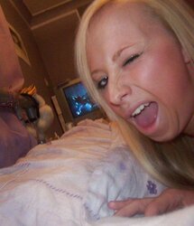 BOINKING SCORCHING PLATINUM-BLONDE