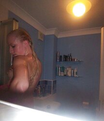 BOINKING SCORCHING PLATINUM-BLONDE