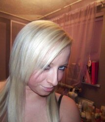 BOINKING SCORCHING PLATINUM-BLONDE