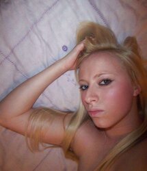 BOINKING SCORCHING PLATINUM-BLONDE