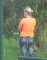 Neighboor. voisine