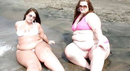 ULTIMATE KICKASS PLUMPER GALLERY