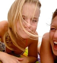 Bra-Stuffers gals