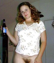 Bottomless matures candid