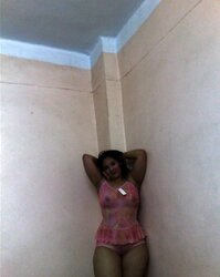 COOL INDIAN DAMSELS POSING RED-HOT