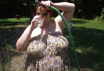 PLUMPER Sheila Razzio
