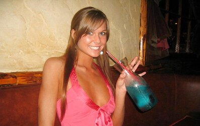 Dark Haired teenager personal image