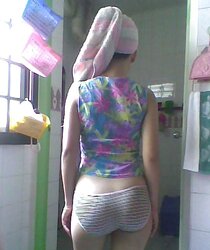Cool arab slut