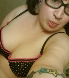 Wanna jizz play in my sofa
