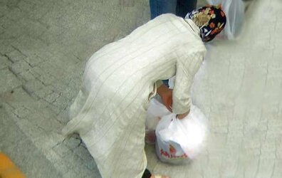 Hijab backside voyeur