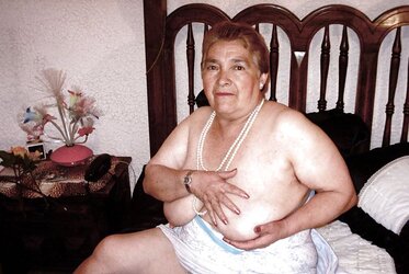 Colombian granny Bell (fifth set)