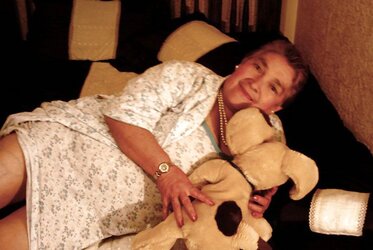 Colombian granny Bell (fifth set)
