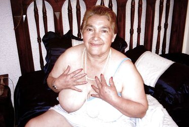 Colombian granny Bell (fifth set)