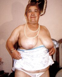 Colombian granny Bell (fifth set)