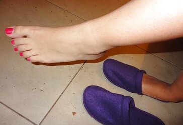 Fledgling SOLES feet bonanza