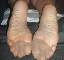Fledgling SOLES feet bonanza