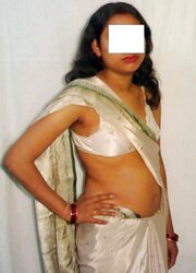 Indian wifey lurks her face