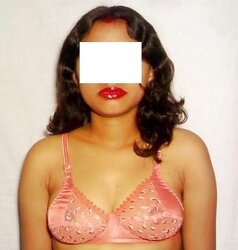 Indian wifey lurks her face