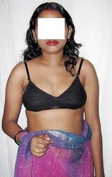 Indian wifey lurks her face