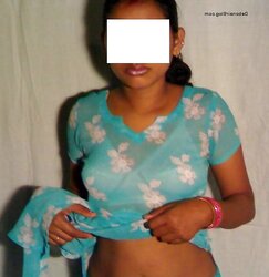 Indian wifey lurks her face