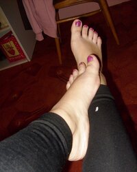 Fantastic TEENAGER GIRLFRIEND Soles