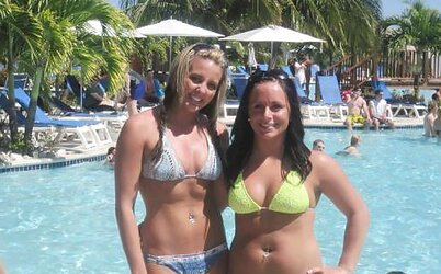 Super-Fucking-Hot femmes with sunburn lines