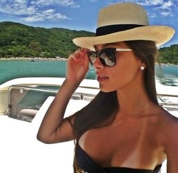 Super-Fucking-Hot femmes with sunburn lines