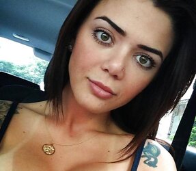 Super-Fucking-Hot femmes with sunburn lines