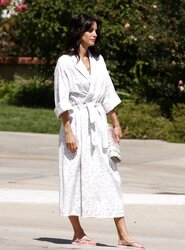 Courteney Cox Sole Pictures