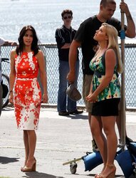 Courteney Cox Sole Pictures