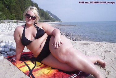 Bootylicious Beach Honey