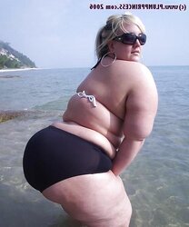 Bootylicious Beach Honey