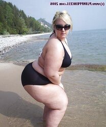 Bootylicious Beach Honey